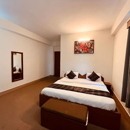 Mayel-Lyang Residency Hotel กังต็อก ภายนอก รูปภาพ