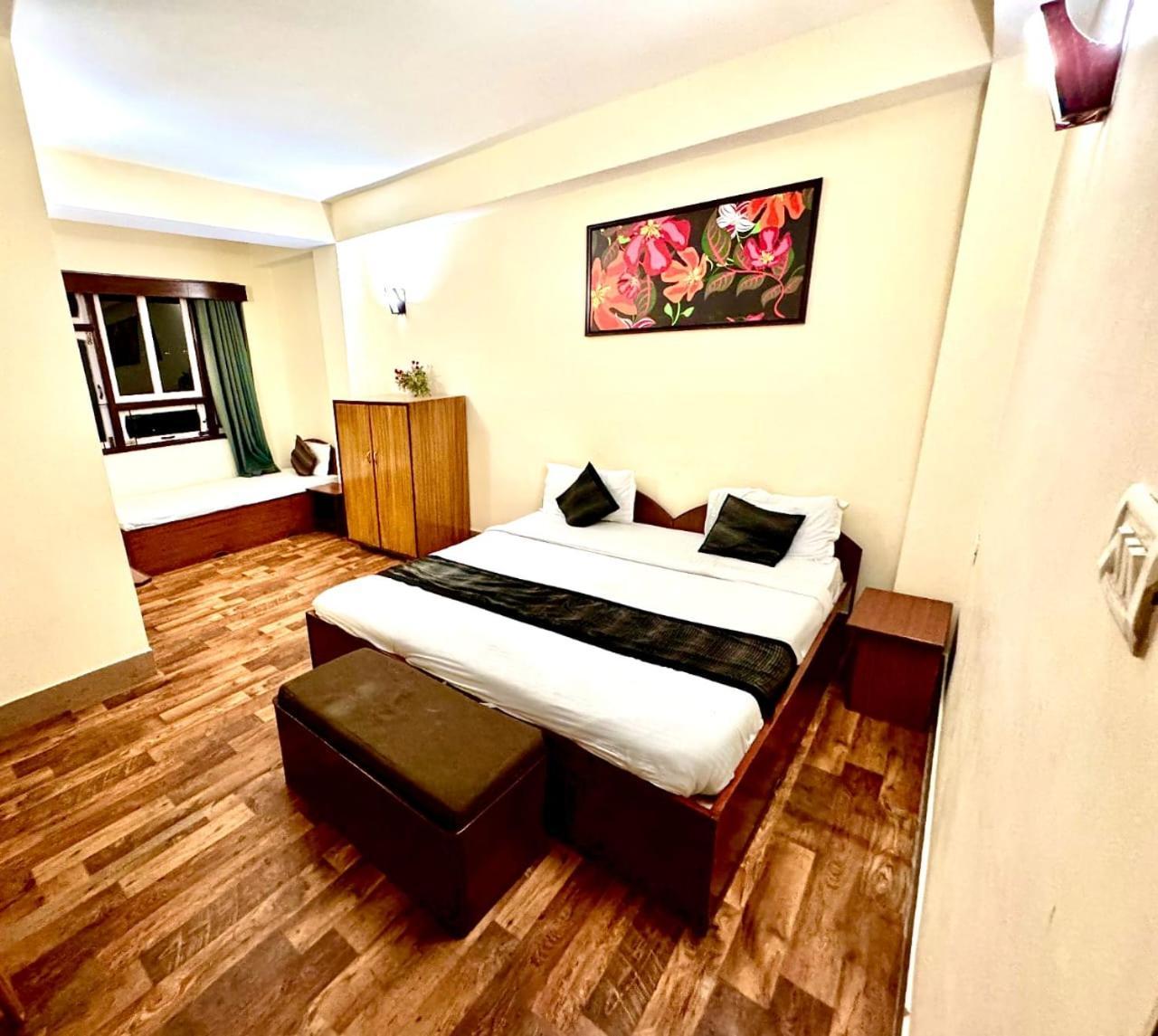 Mayel-Lyang Residency Hotel กังต็อก ภายนอก รูปภาพ
